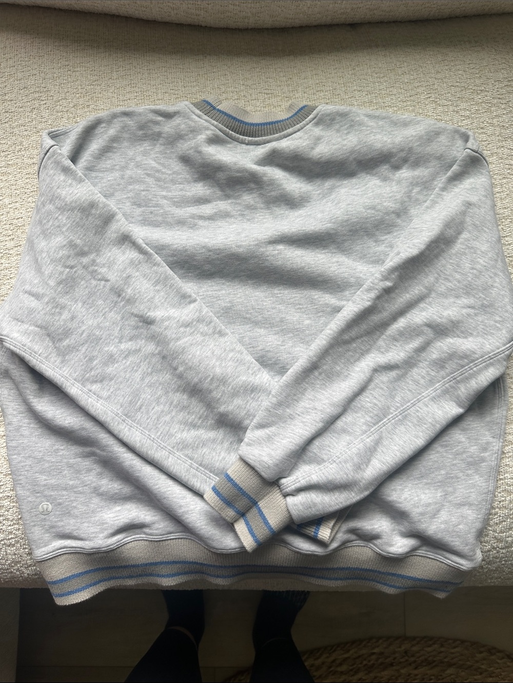 Lululemon Perfectly Oversized Ringer Crew Sweatshirt Gray Stripe M 8/10 Active - Picture 2 of 4